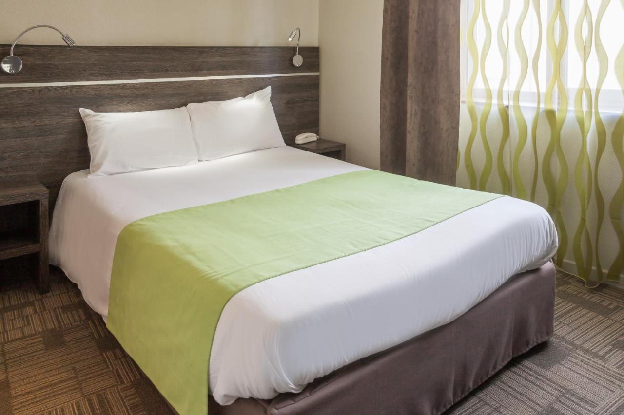 Logis Hotel Les Voyageurs Lezoux Εξωτερικό φωτογραφία